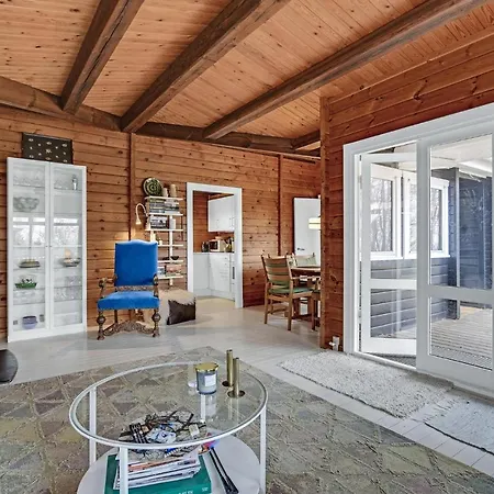 Holiday home Gorgeous In With Wifi